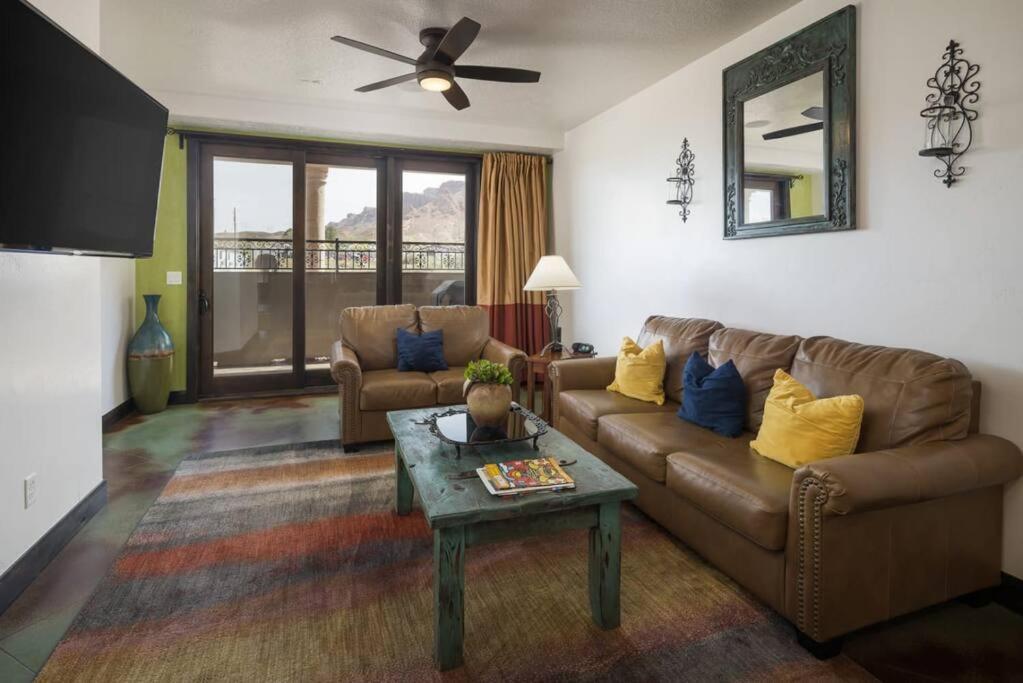 Luxury Downtown Rental โมอาบ ภายนอก รูปภาพ